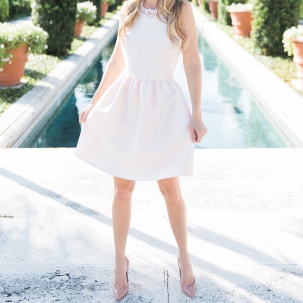 Kate Spade Blush Pink Halter backless dress. Size 12 - Picture 2 of 14